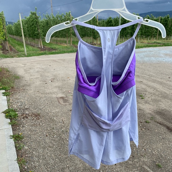 •Donated to Fire Evacuees• Super cute lululemon tank Sz 2 - Picture 5 of 13